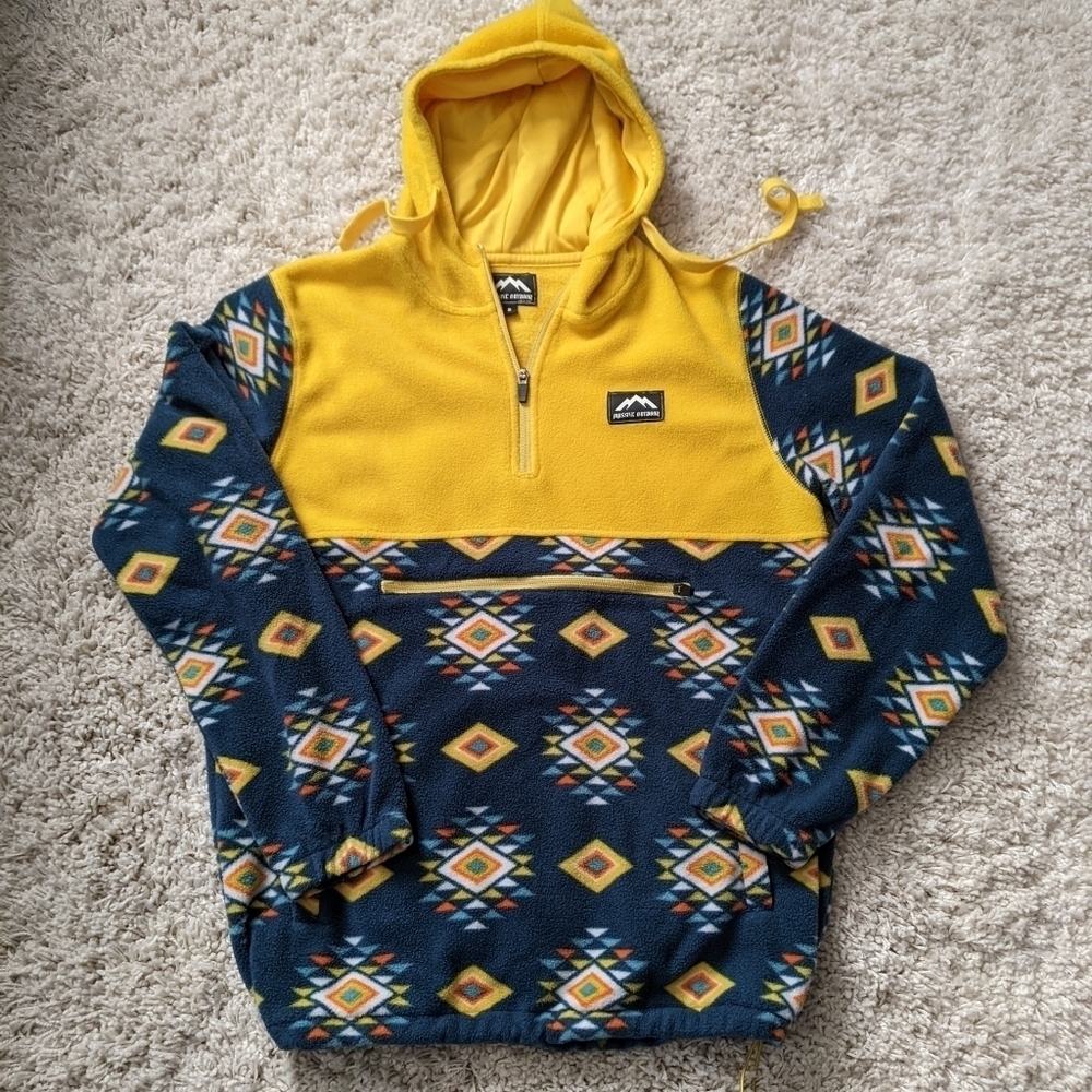 Massive Outdoor Quarter Zip Hooded Fleece Pullover Small Southwestern Print